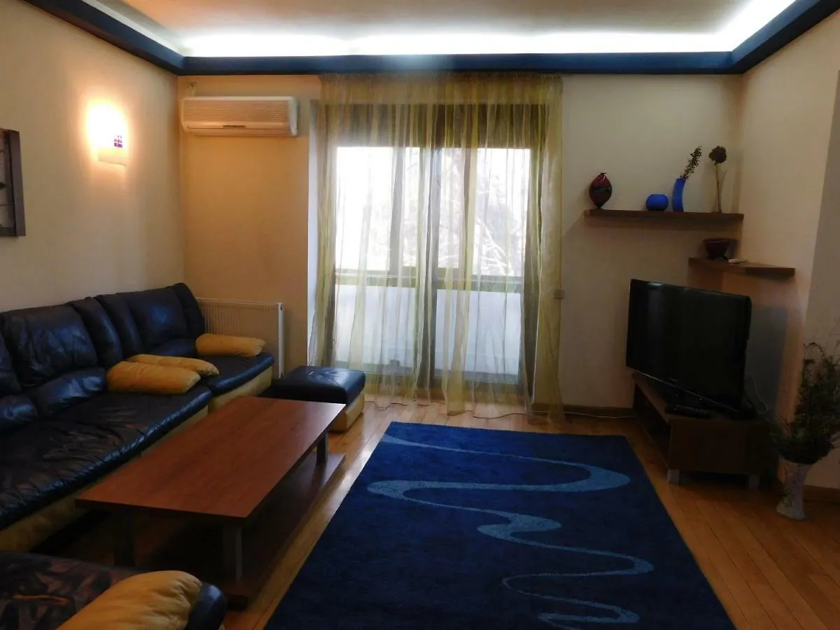 Nicole'S Apartment Bucharest