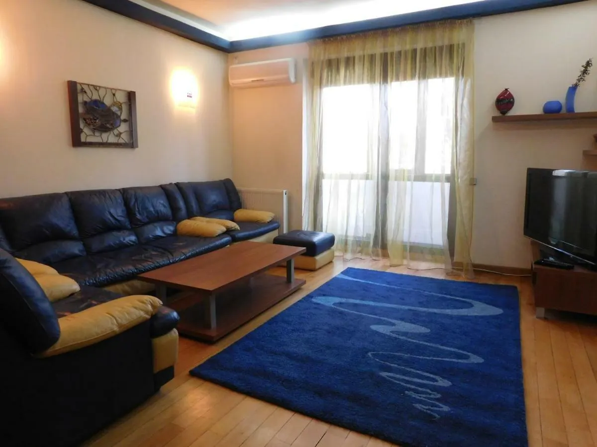 Nicole'S Apartment Bucharest 0*,