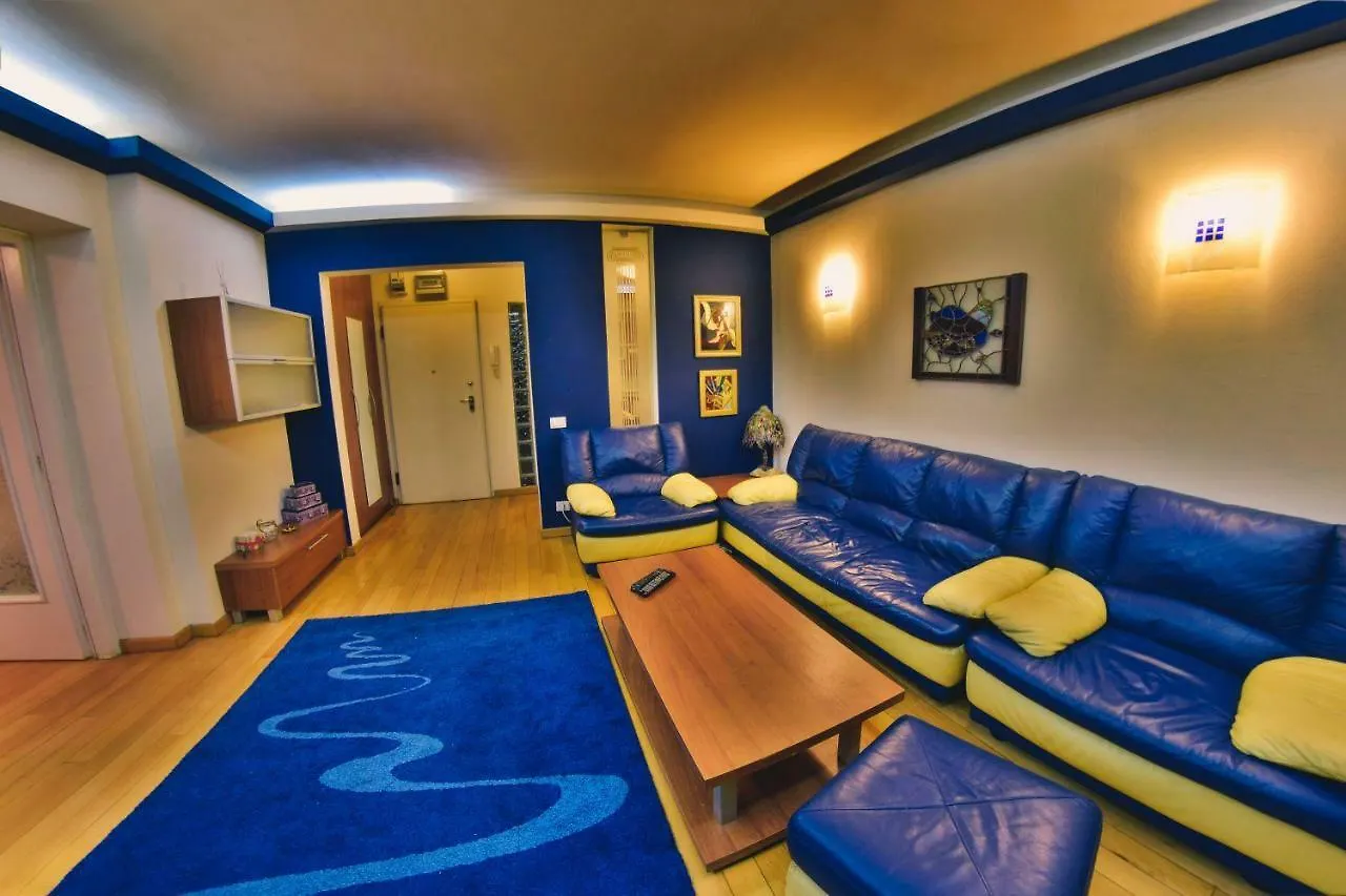 Nicole'S Apartment Bucharest