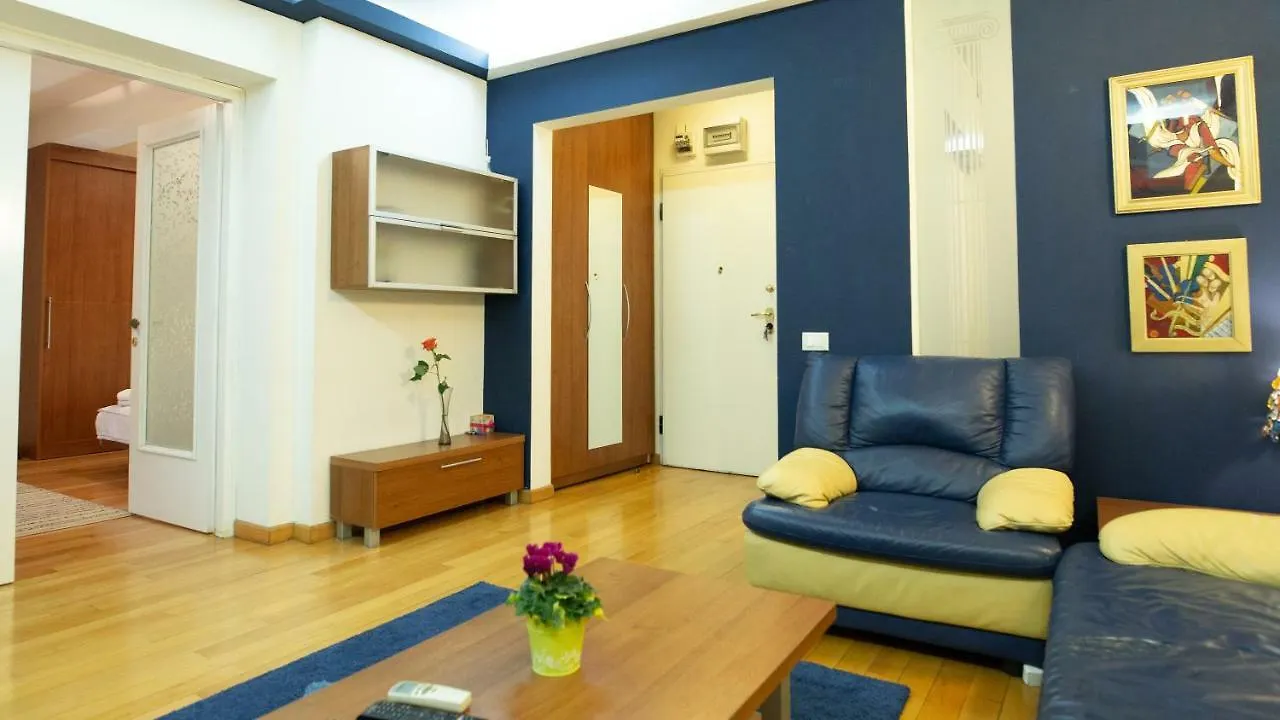 Nicole'S Apartment Bucharest