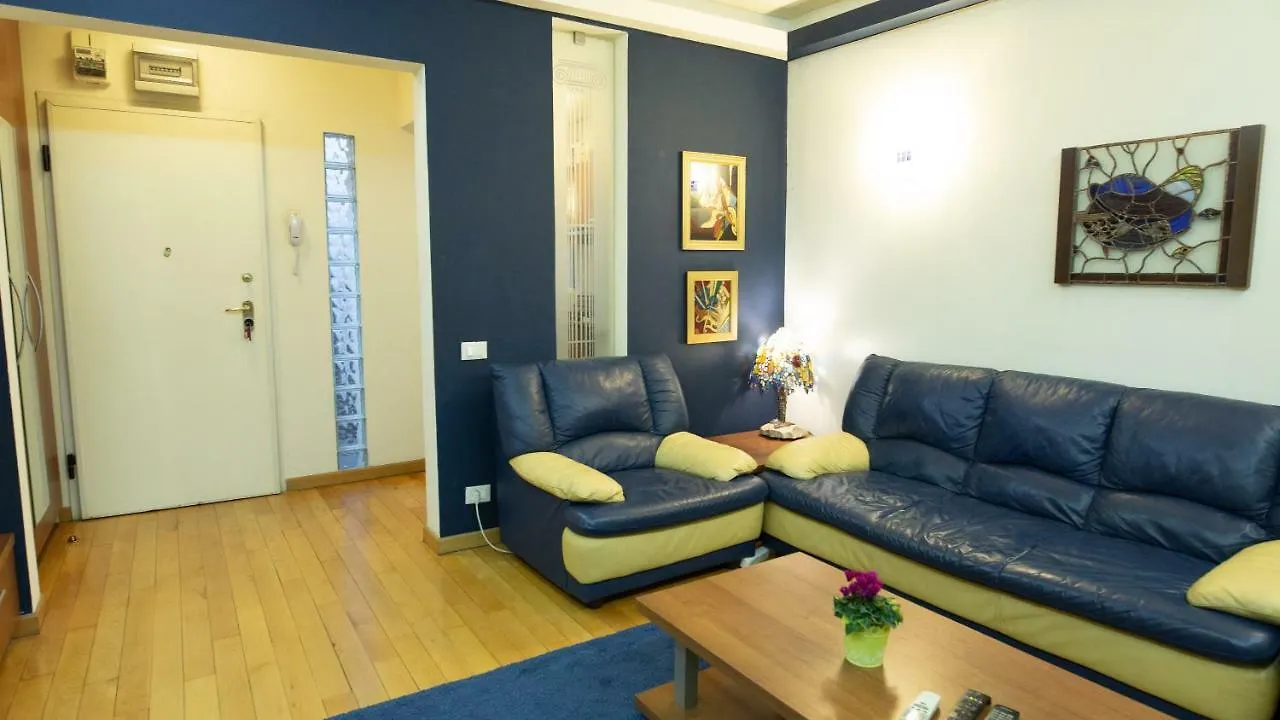 Nicole'S Apartment Бухарест 0*,  Румыния